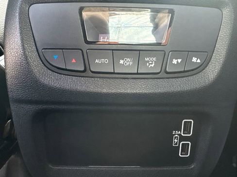 Used 2022 Honda Pilot Special Edition image 17