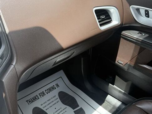 Used 2014 Chevrolet Equinox LTZ FWD image 20