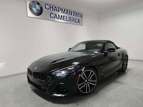 Used 2026 BMW Z4 M40i w/ Premium Package RWD image 2
