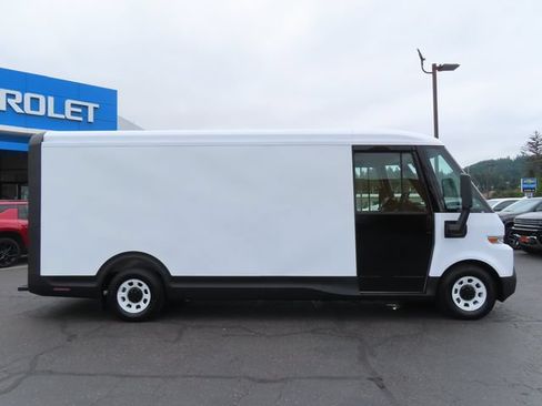 Used 2023 Chevrolet Brightdrop 600 w/ Active Safety Package 2 AWD/4WD image 11