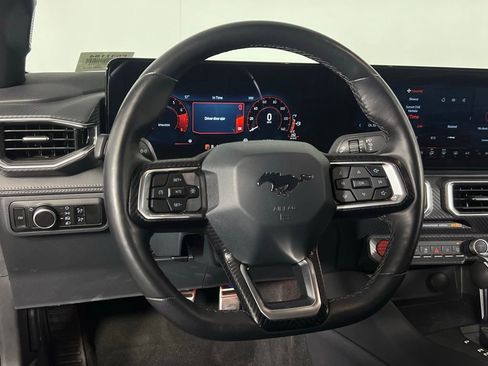 Used 2025 Ford Mustang Premium image 12