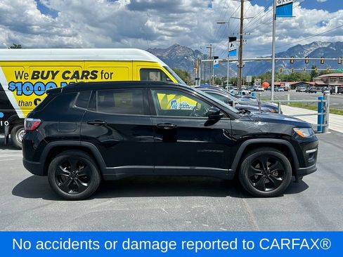 Used 2020 Jeep Compass Latitude FWD image 2