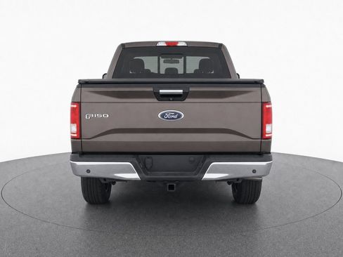 Used 2015 Ford F150 XLT w/ Equipment Group 302A Luxury AWD/4WD image 8