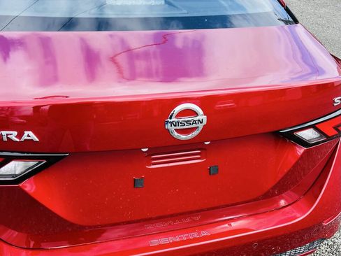 Used 2021 Nissan Sentra SV image 7