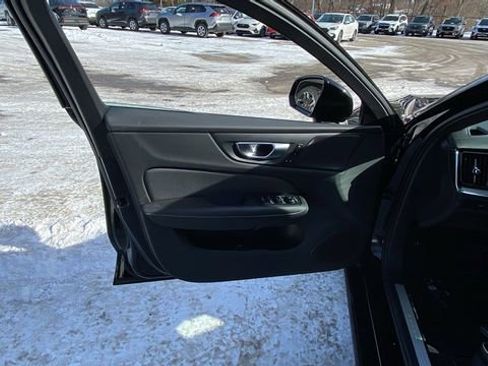 Used 2025 Volvo S60 T8 Ultra image 15