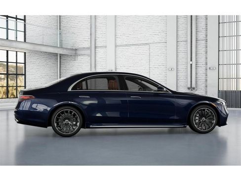 New 2026 Mercedes-Benz S 580 4MATIC Sedan image 17