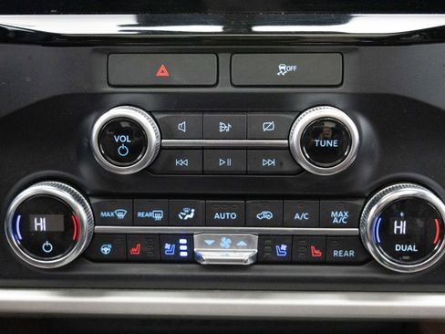 Used 2022 Ford Expedition Max Limited image 53