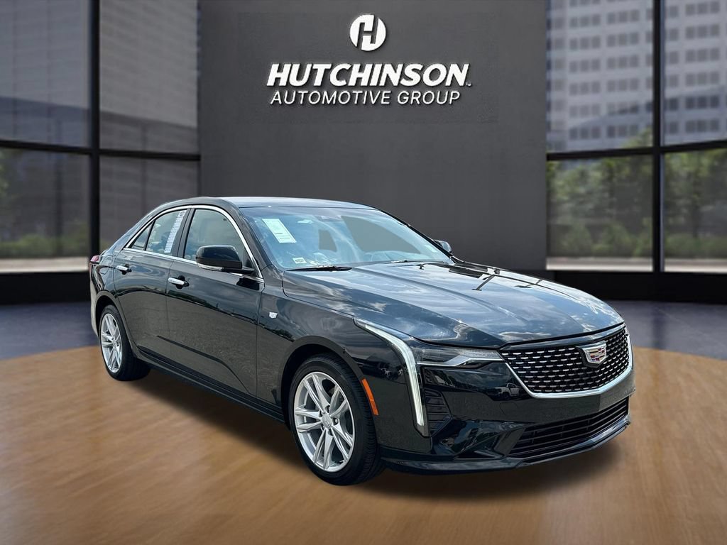 Certified 2026 Cadillac CT4 Luxury RWD image 1
