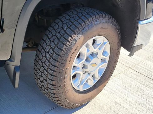 Used 2022 Chevrolet Silverado 3500 LTZ w/ LTZ Plus Package AWD/4WD image 7