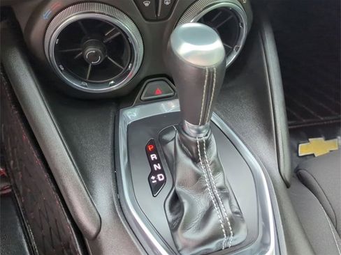 Certified 2018 Chevrolet Camaro LT w/ RS Package image 15