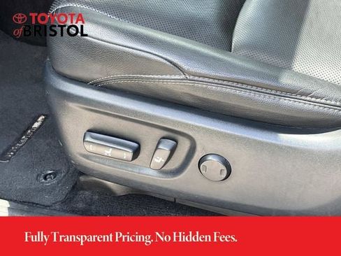 Used 2021 Toyota 4Runner Limited AWD/4WD image 29