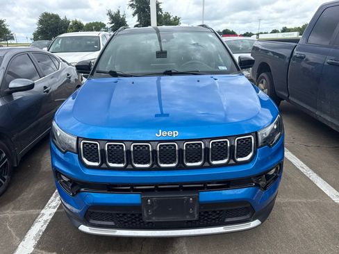 Used 2023 Jeep Compass Limited AWD/4WD image 6