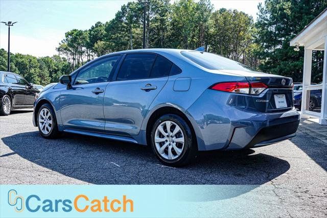 Used 2021 Toyota Corolla LE FWD image 13