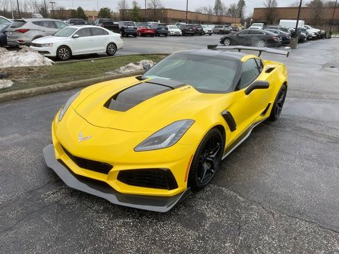 Used 2019 Chevrolet Corvette ZR1 w/ Chrome Badge Package image 3