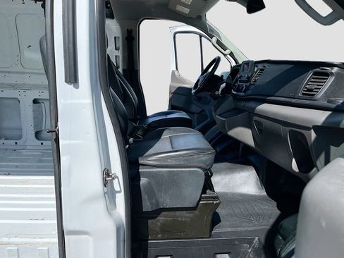 Used 2020 Ford Transit 150 Low Roof RWD image 26