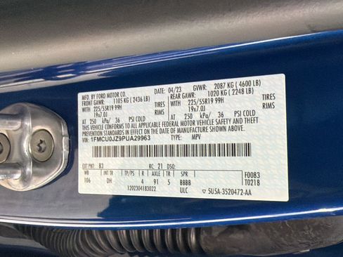 Used 2023 Ford Escape Platinum w/ Premium Technology Package FWD image 25