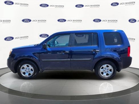 Used 2015 Honda Pilot LX image 2