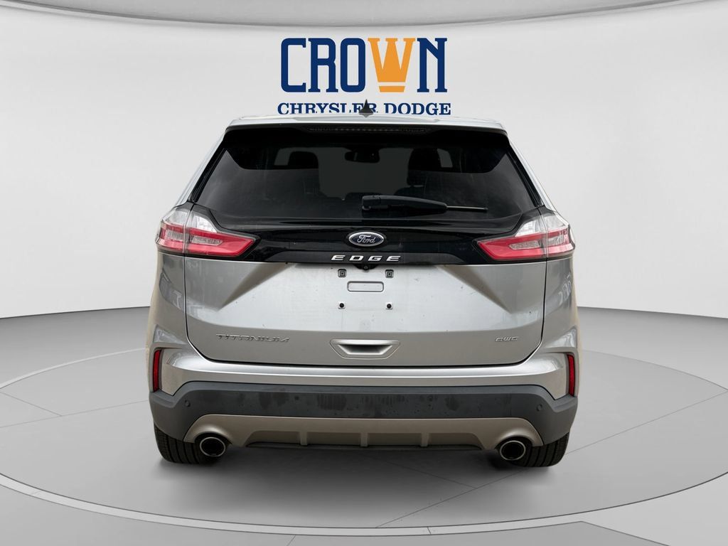 Used 2022 Ford Edge Titanium w/ Cargo Accessory Package AWD/4WD image 4