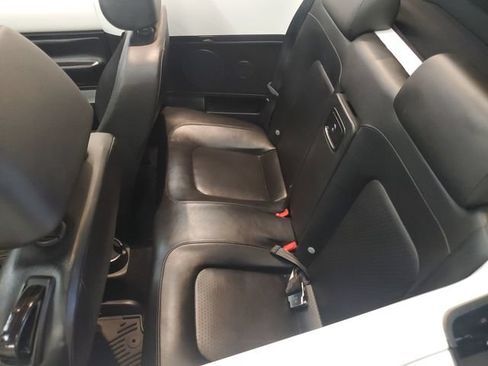 Used 2009 Volkswagen Beetle S FWD image 32