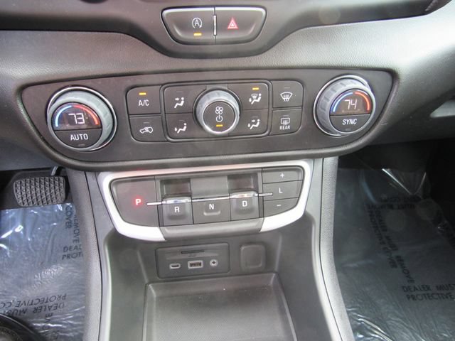 Certified 2022 GMC Terrain SLE w/ Driver Convenience Package AWD/4WD image 17