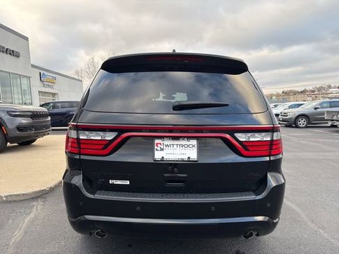 Used 2022 Dodge Durango R/T w/ Blacktop Package image 8