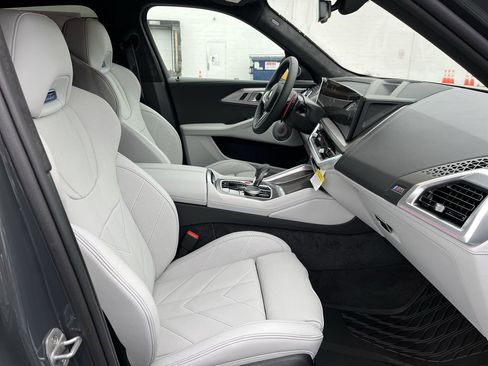 New 2026 BMW XM Label Red image 24