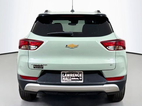Used 2025 Chevrolet TrailBlazer LT FWD image 5