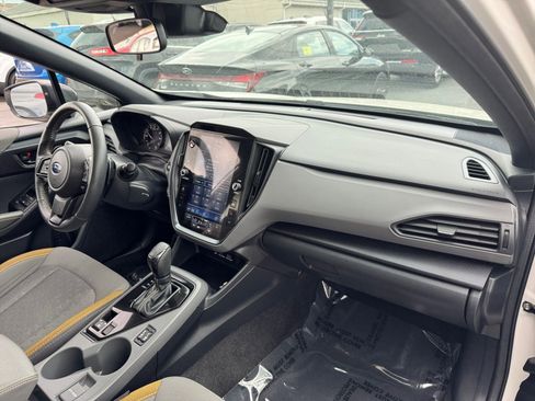 Used 2024 Subaru Crosstrek 2.5i Sport AWD/4WD image 9
