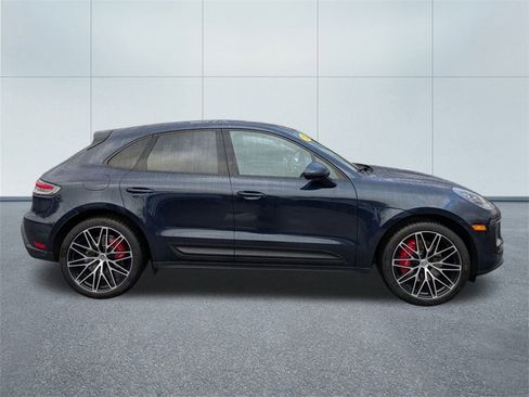 Used 2022 Porsche Macan S image 2