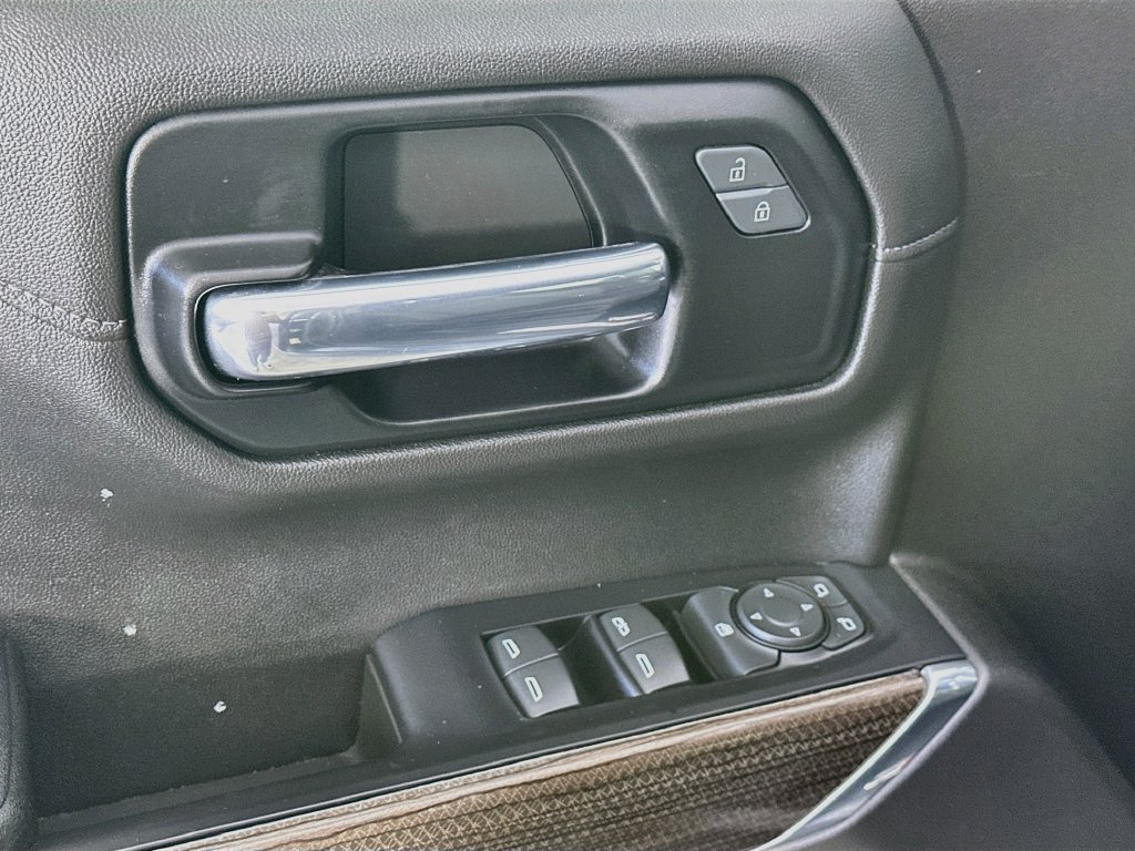 Used 2020 Chevrolet Silverado 1500 RST AWD/4WD image 24