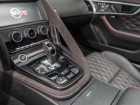 Used 2020 Jaguar F-TYPE SVR image 78