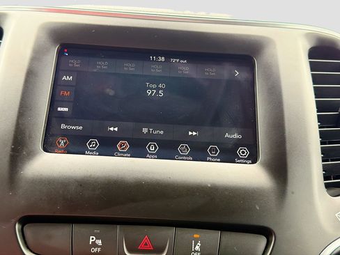 Used 2021 Jeep Cherokee Latitude Plus image 19