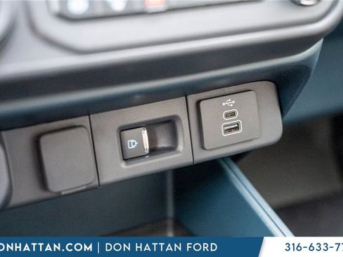 New 2026 Ford Maverick Lariat w/ 4K Tow Package image 11