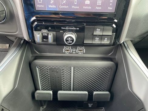 New 2025 RAM 1500 Big Horn image 15