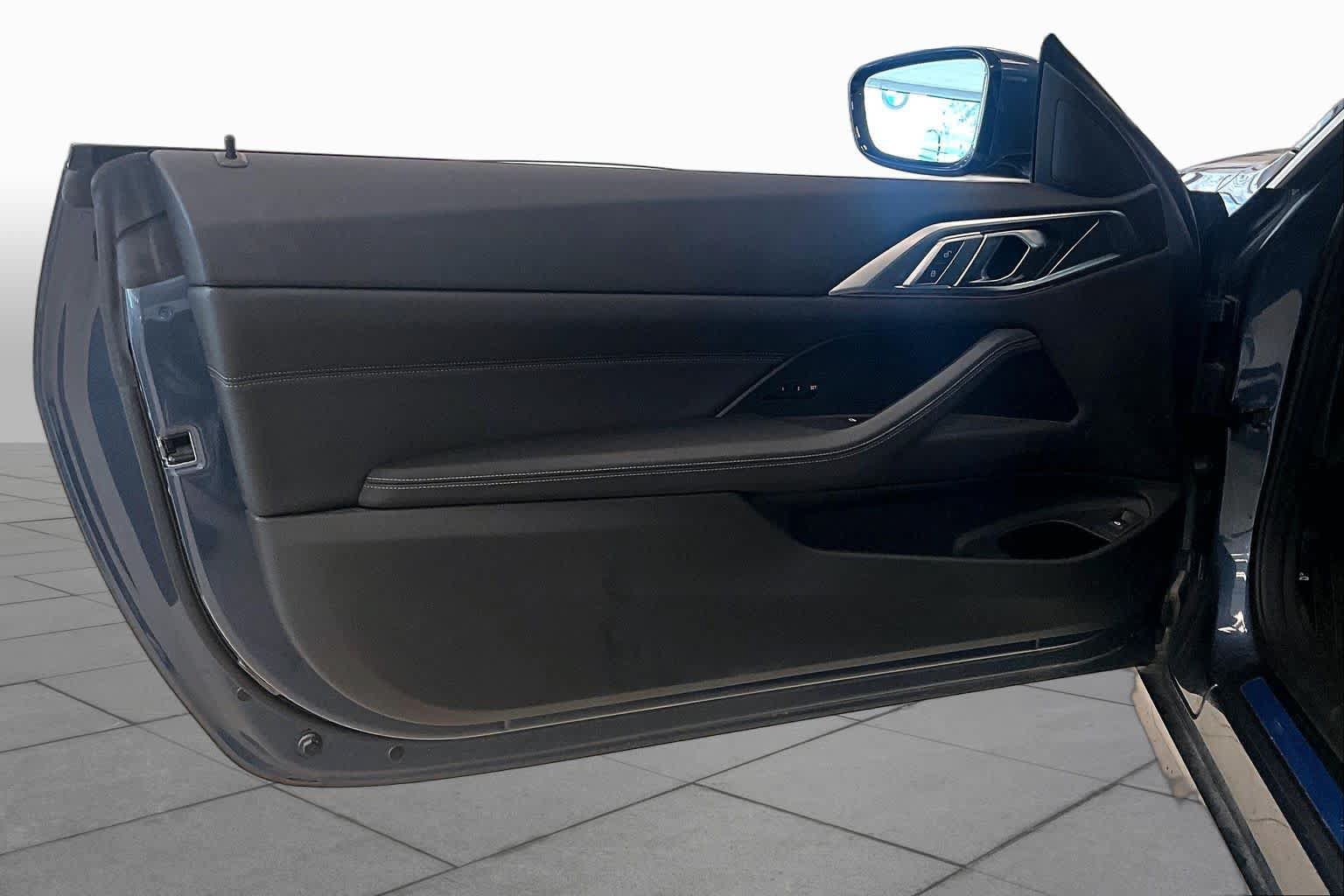 Used 2024 BMW 430i Coupe w/ Convenience Package RWD image 19