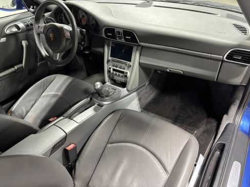 Used 2006 Porsche 911 Carrera S RWD image 18