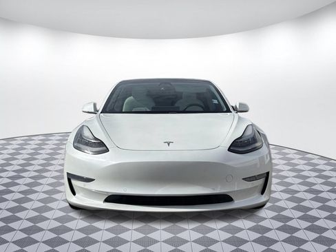Used 2020 Tesla Model 3 Standard Range Plus RWD image 2