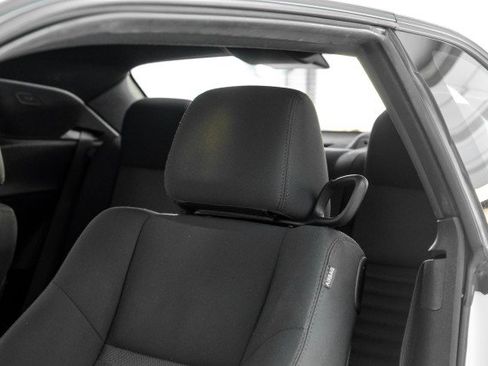 Used 2013 Dodge Challenger SXT image 25