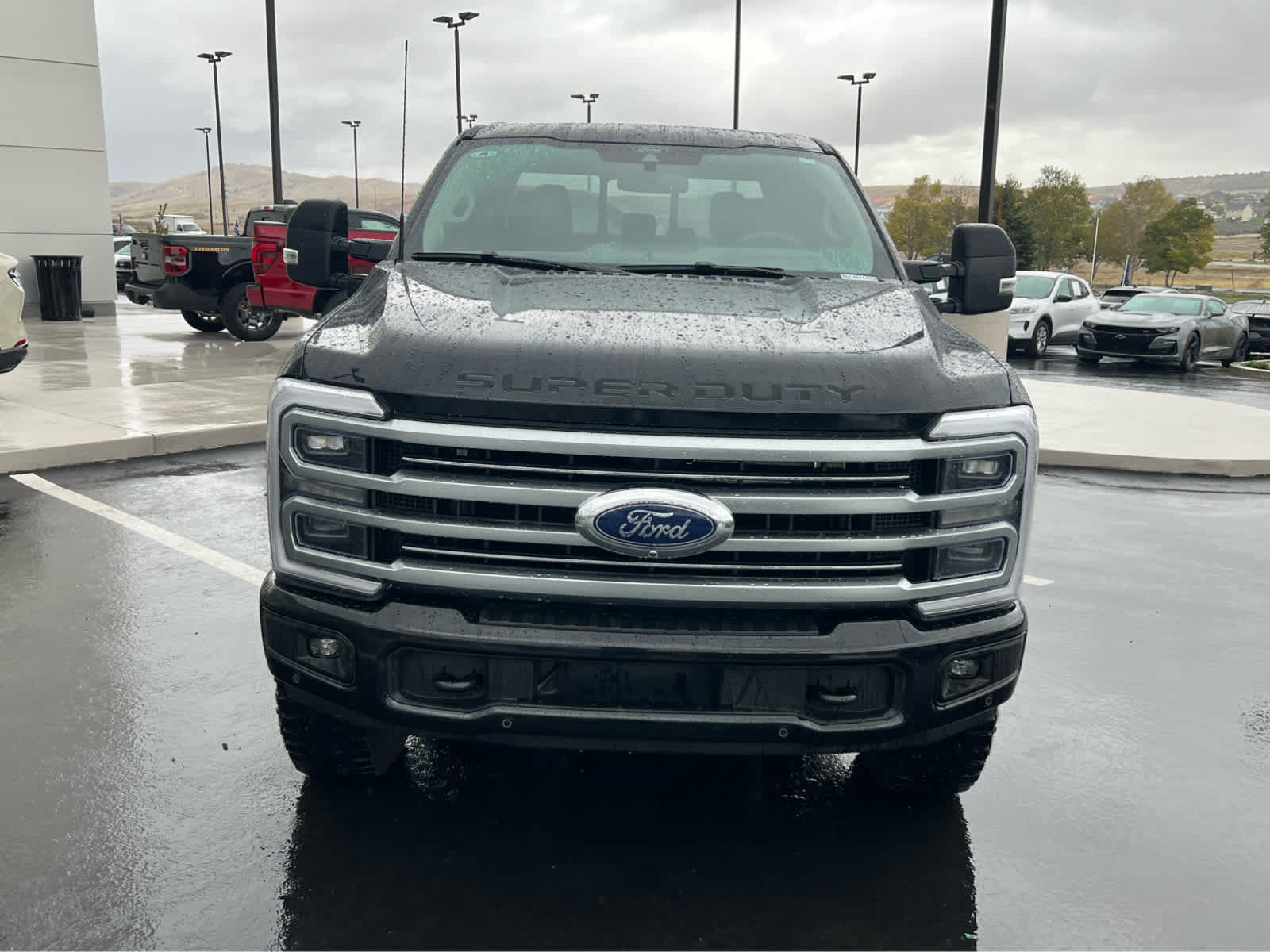 Used 2026 Ford F350 Platinum w/ Platinum Plus Package AWD/4WD image 3