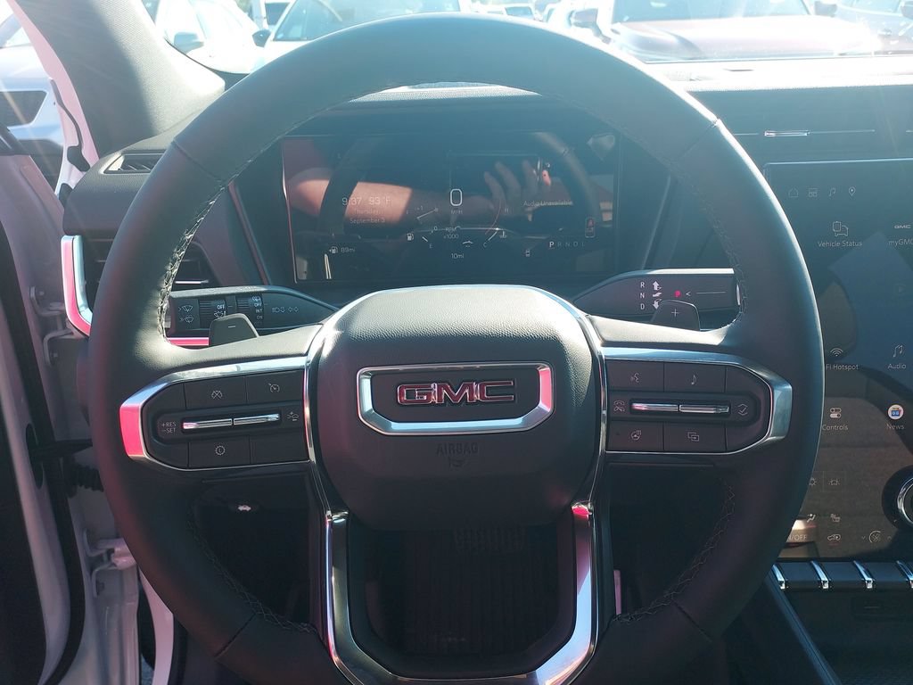 New 2027 GMC Terrain Elevation w/ LPO, Floor Liner Package FWD image 17