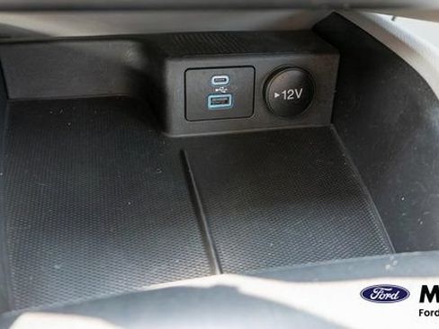 Used 2023 Ford Escape Active AWD/4WD image 26