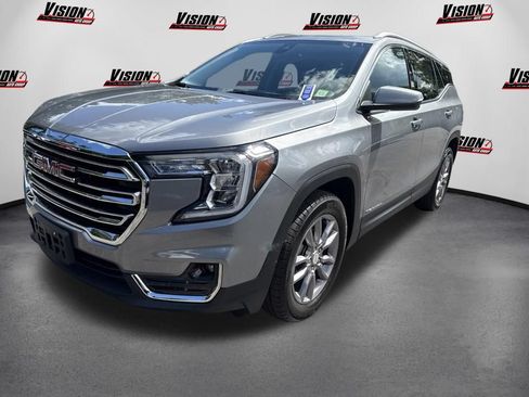 Used 2023 GMC Terrain SLT w/ LPO, Floor Liner Package AWD/4WD image 1