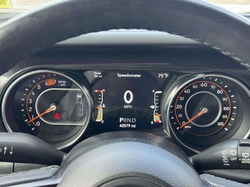Used 2022 Jeep Wrangler Unlimited Sport AWD/4WD image 22
