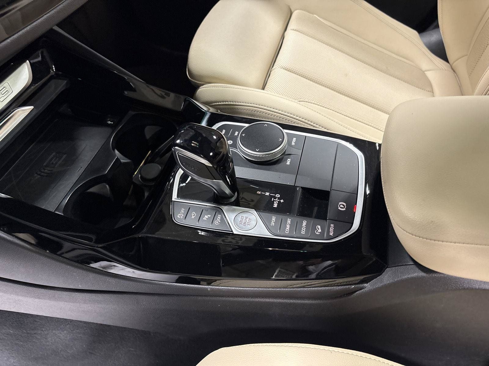 Used 2023 BMW X3 xDrive30i w/ Premium Package w/ZPA AWD/4WD image 5