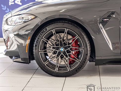 Used 2024 BMW M4 Coupe w/ M Carbon Exterior Package image 9