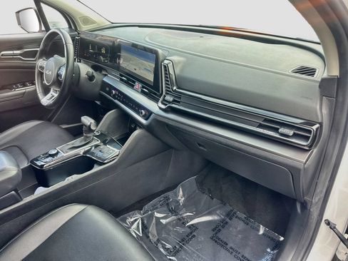 Certified 2023 Kia Sportage EX FWD image 28