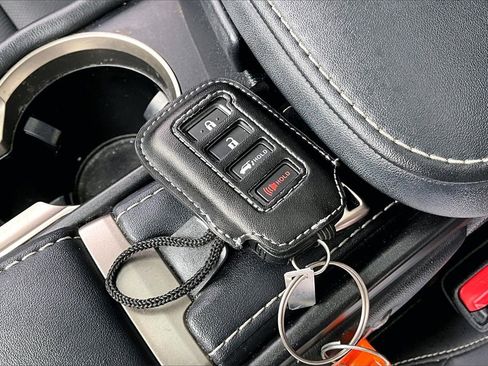 Used 2018 Lexus NX 300 AWD w/ Premium Package image 11