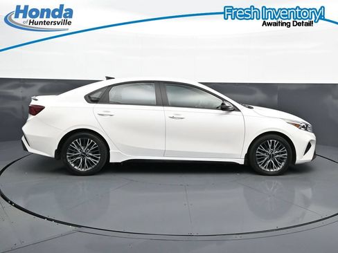 Used 2024 Kia Forte GT-Line FWD image 11