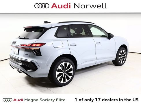 New 2026 Audi Q3 quattro 2.0T AWD/4WD image 16