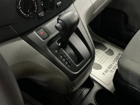 Used 2021 Nissan NV200 SV w/ Back Door Glass Package image 15